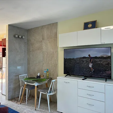 Lejlighed Monis Natura *